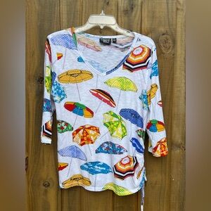 🌟3 for $25🌟

Onque Casuals Multicolor Umbrella Design V-Neck Top Women’s